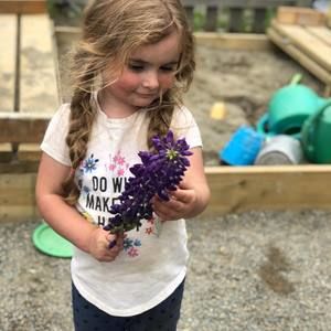 Meet your Posher, Amie